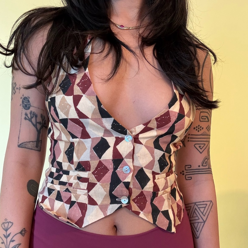 Geometric Print Halter Vest Top